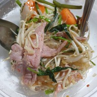ครัวนายเจิด เตี๋ยวโบราณ กากหมู หมี่คลุก ต้มเลือดหมู ข้าวต้มแห้ง เล้งแซ่บ ข้าวหมูกรอบ ผัดกะเพรา อาหาร ซ.เคหะร่มเกล้า72 แยก5