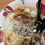 บลูก๋วยเตี๋ยวหมูตุ๋น&คอฟฟี่กาแฟสด .