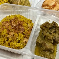 เมนูของร้าน สุใบดะห์ บางบัวทอง กะหรี่ปั๊บ ข้าวหมกไก่