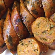 มาดามไส้อั่ว ปิ่นเกล้า