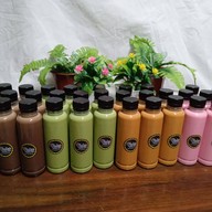 เมนูของร้าน PadeeCoffeeCha