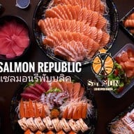 แซลมอนรีพับบลิค (Salmon Republic) สี่พระยา
