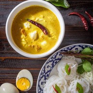 มี-น้ำ-ยา ขนมจีนข้าวแกงใต้ สาขาสุขาภิบาล5
