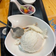 ขนมหวานบ้านคุณกุ้ง
