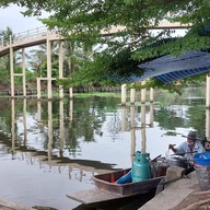 ก๋วยจั๊บตาโด่ง  เจ้าเก่า ปากคลองโรงเข้