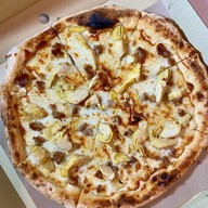 Vesuvio Pizza Bangkok สุขุมวิท 8