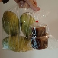 เมนูของร้าน สามแสบ แซ่บถึงทรวง (มะม่วงน้ำปลาหวาน) สามแสบ แซ่บถึงทรวง (สาขา2)