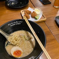 เมนูของร้าน Orudo Ramen หมู่บ้าน ไอลีฟทาวน์
