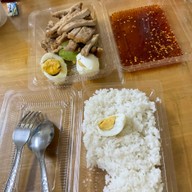 เมนูของร้าน บูตะ ข้าวหมูทอด บางแสน