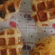 คุณวรา คาเฟ่ & เบเกอรี่