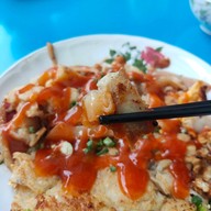 คั่วเตาถ่านภูเขาทอง By Bik