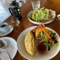 Me bakery & Coffee Shop
