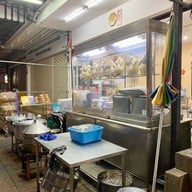 มิดไนท์ไก่ตอน (ประตูน้ำ) เมืองทองธานี (บอนด์สตรีท)