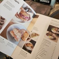 เมนู Sarnies Bangkok Charoen Krung 44