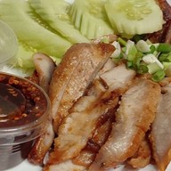 ป้าดวงพร ข้าวแกงและกับข้าว ภาคกลาง บางเมือง สมุทรปราการ