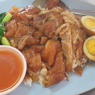เมนูของร้าน เจียงลูกชิ้นปลา เพชรเกษม