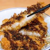 Katsuya เซ็นทรัลศรีราชา