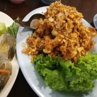 เมนูของร้าน ยายตุ๊ซีฟู๊ด จันทบุรี