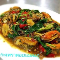 เมนูของร้าน ร้านหมูปิ้ง