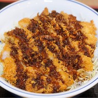 Katsuya เซ็นทรัลศรีราชา