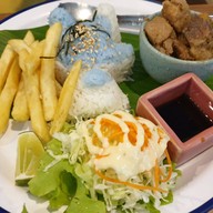 เมนูของร้าน ก๋วยเตี๋ยวลีลา