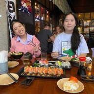 Sushi Gekko Izakaya ประตูช้างเผือก