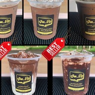 ข้าวสวย หมูกรอบ กะเพราคั่วพริกแห้ง สาขา2 หมูกรอบ ไก่กรอบ ปลา หมึก กุ้ง  ไข่ลาวา