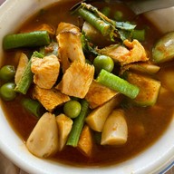 เจือจันทร์โภชนา