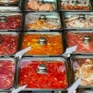 ไส้ย่าง&ยำแซ่บ นาเพื่อน