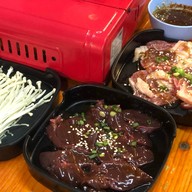 ลุงหน้าหม้อ/บ้านเฮา วัดนางพิมพ์