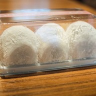 Tokyo Sweets x Luca Bakery เซ็นทรัล นอร์ทวิลล์