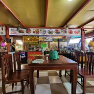 บรรยากาศ ร้านก๋วยเตี๋ยวตุ๊ก ตุ๊ก 1