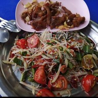 ส้มตำเอมมี่ปากระเบิด