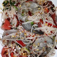 ส้มตำเอมมี่ปากระเบิด