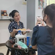 พิซซ่าอร่อย การนั่งก้อม หนองกระทิง