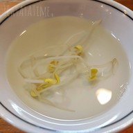 Jeonju Yuhalmeoni Bibimbap