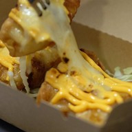 เกี๊ยวซ่าทอดกรอบ | Karikari Gyoza