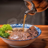 ข้าวขาหมู แวะกำโล๊ะ สาขาลำปาง