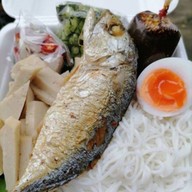 ร้านอาหารแม่จวน