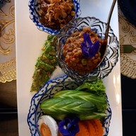 เมนูของร้าน ร้านกับข้าว”กับปลา สุโขทัย