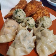 เมนูของร้าน Bukchon Son Mandu Bukchon Bukchon