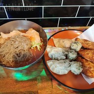 เมนูของร้าน Bukchon Son Mandu Bukchon Bukchon