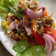 หน้าร้าน ร้านยำสามผัว สาขาเครือสหพัฒน์