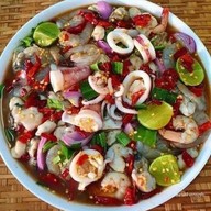 หน้าร้าน ร้านยำสามผัว สาขาเครือสหพัฒน์