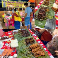 ตลาดนัดริมโขง