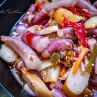 หน้าร้าน ร้านยำสามผัว สาขาเครือสหพัฒน์