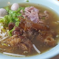 เมนูของร้าน ก๋วยเตี๋ยวเนื้อเจ๊ยี้ บางขุนนนท์