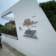 หน้าร้าน Skoop Beach Cafe หัวหิน