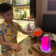 เมนูของร้าน The Witches Brew Diner & Bar