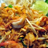 ล้าน ผัดไทย